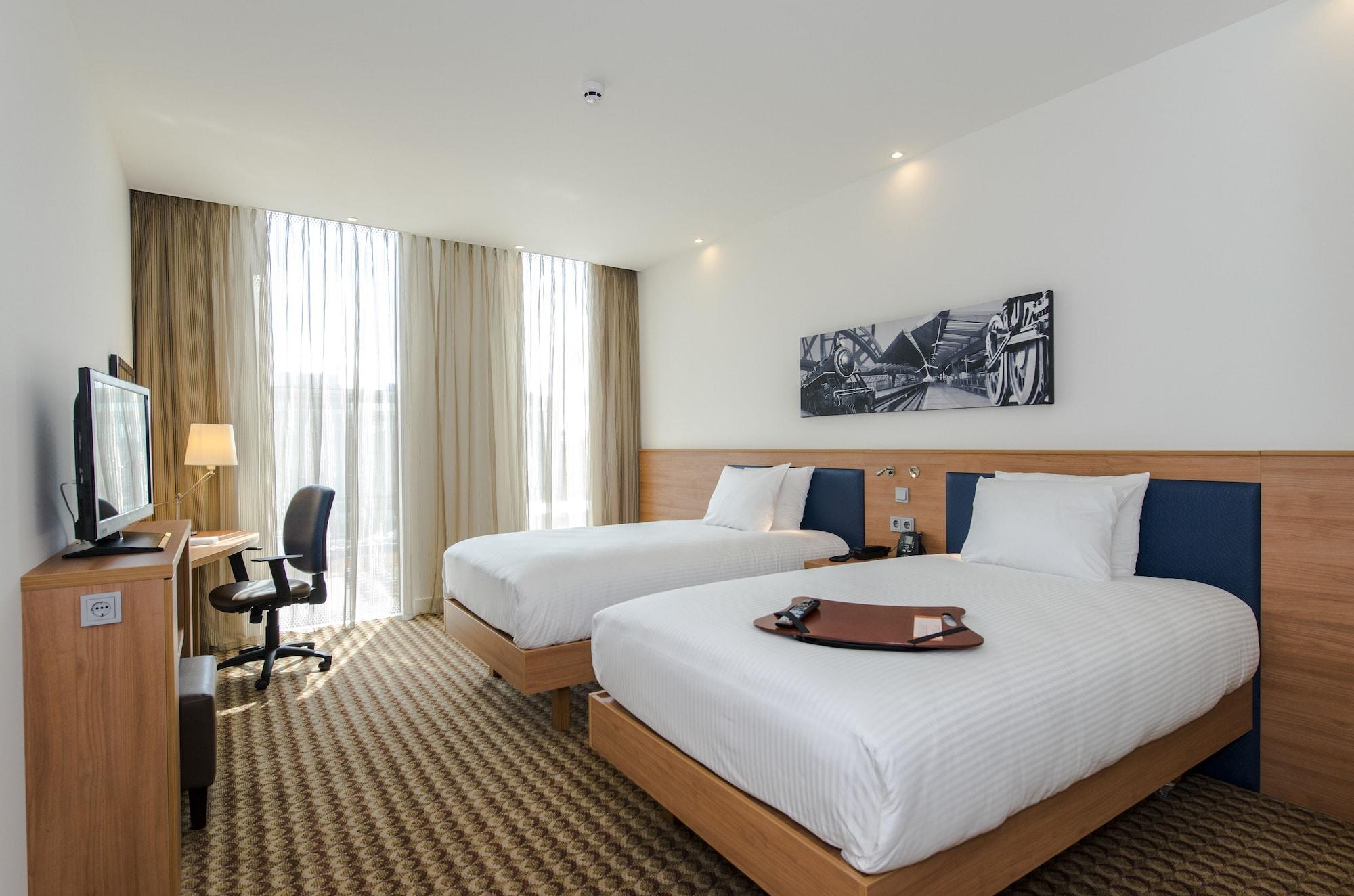 Hampton By Hilton Amsterdam Arena Boulevard Hotel Room photo