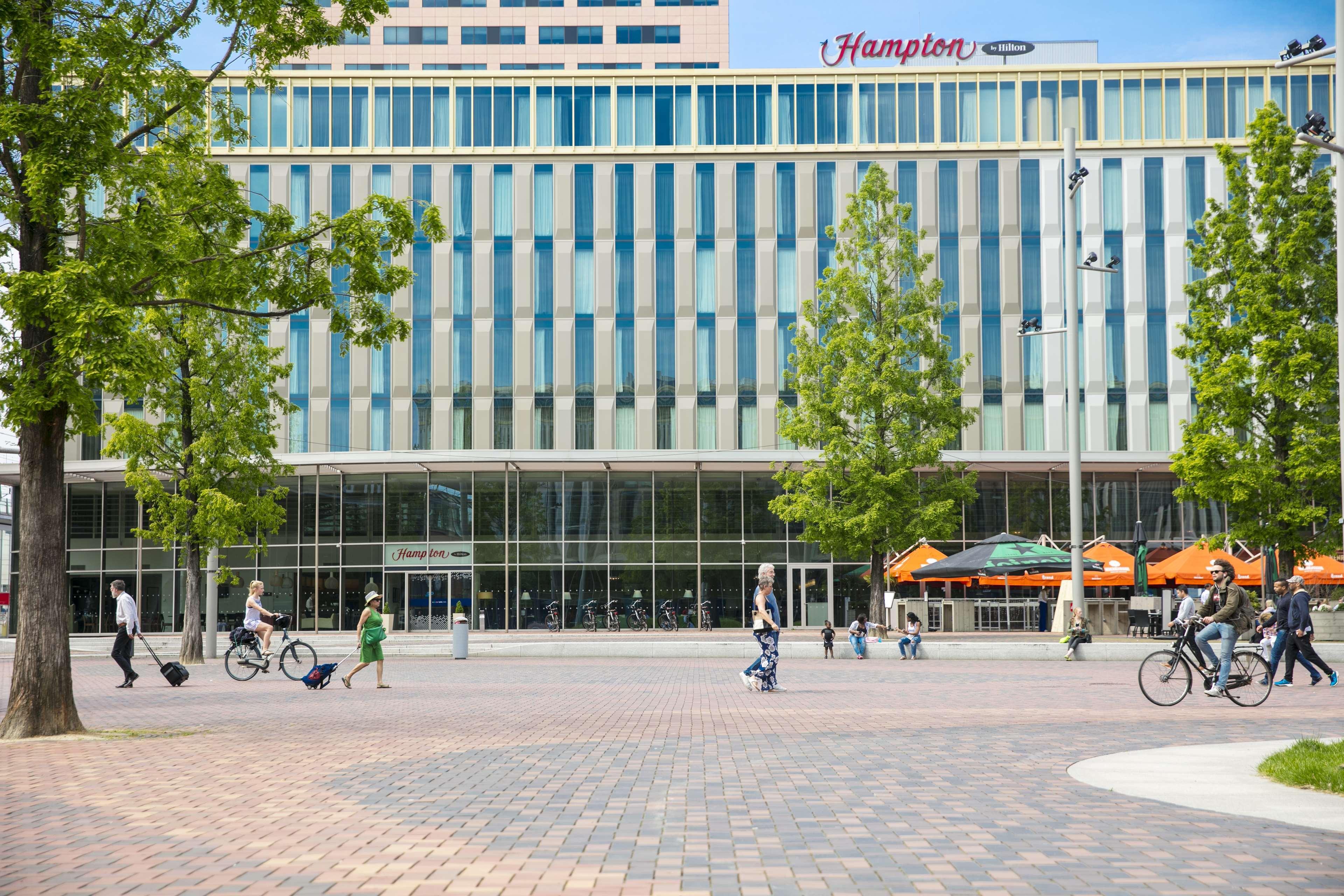 Hampton By Hilton Amsterdam Arena Boulevard Hotel Exterior photo