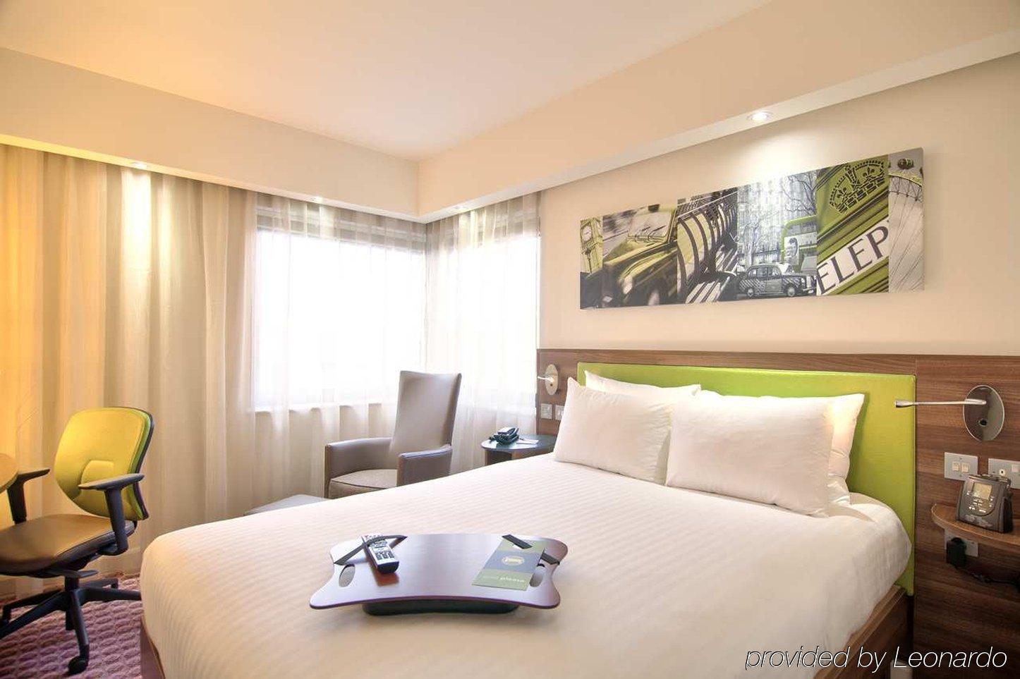 Hampton By Hilton Amsterdam Arena Boulevard Hotel Room photo